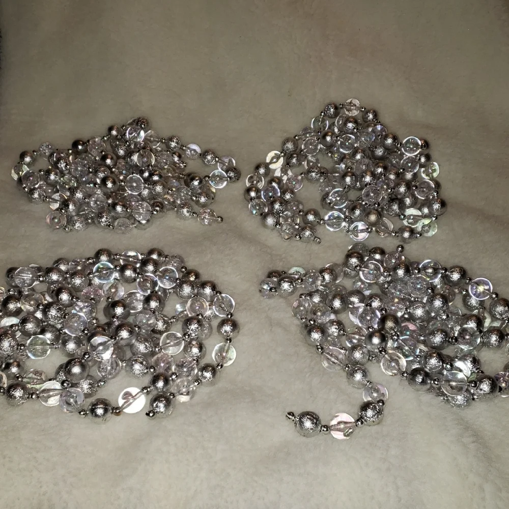 Elegant Silver Beaded Garland